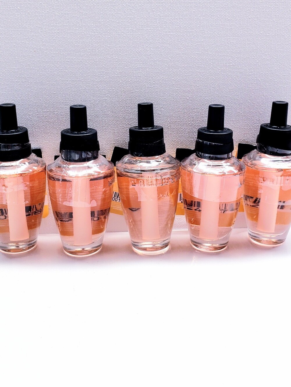 Bath & Body Works SPARKLING SUMMER Wallflowers Home Fragrance Refill (5 pcs) - Picture 4 of 5